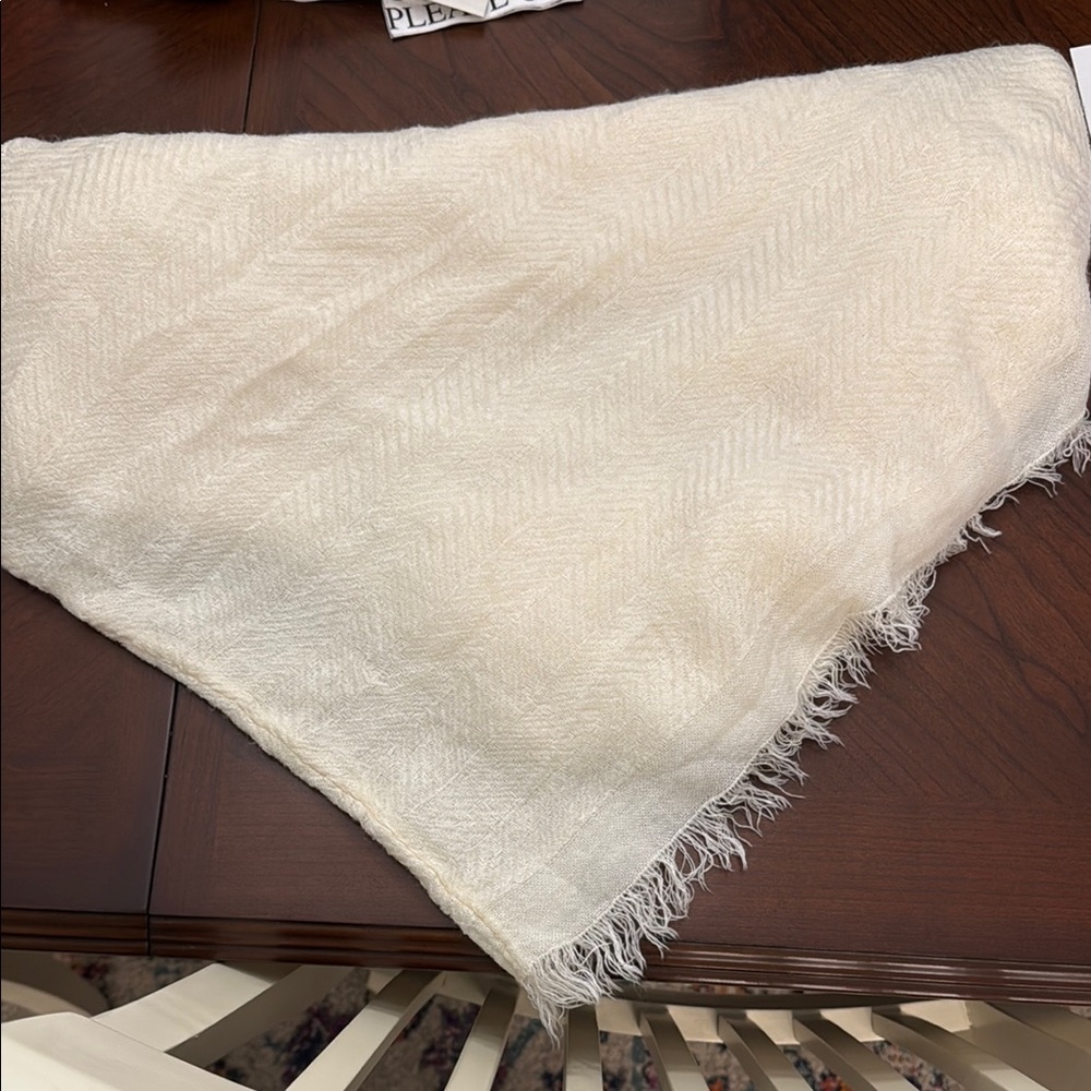 NEW! Ivory Textured Scarf with Fringe